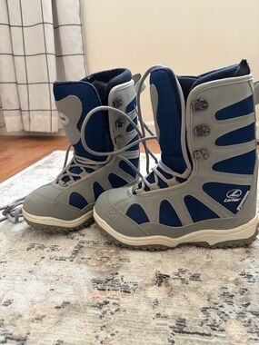 Lamar Women's Blue & Gray Winter Snow Boots